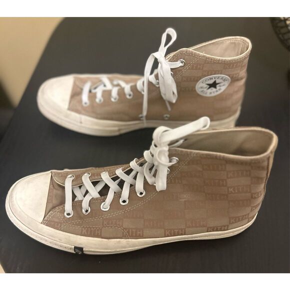 Converse Chuck Taylor Kith Hi Tops Size 12 main image 6